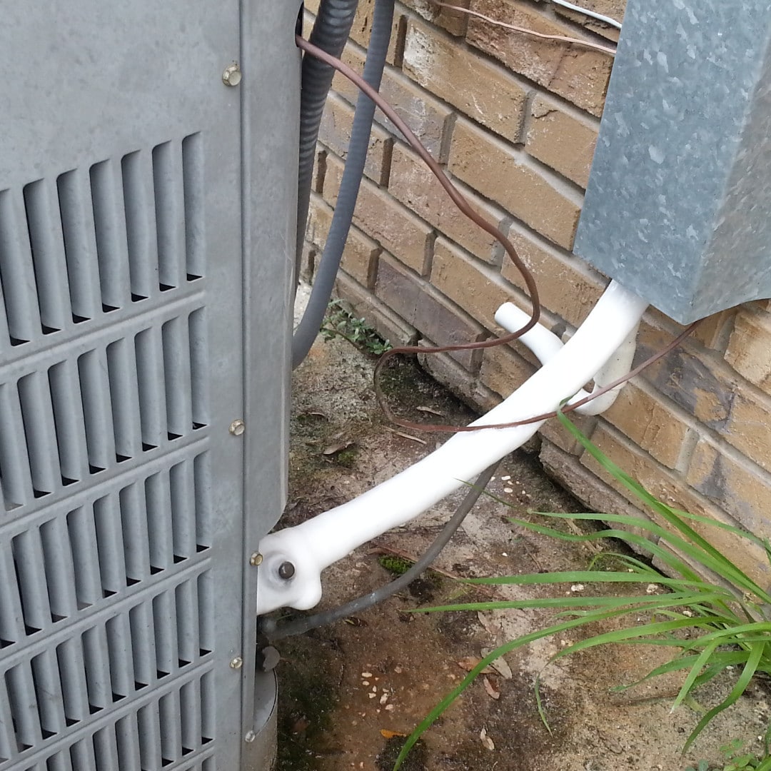 Frozen ac line due to refrigerant leak. Superior Heating Cooling Plumbing blog image.